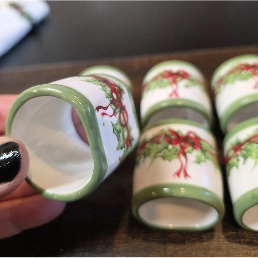 Christopher Radko Christmas Holiday Celebration Bow Holly Napkins Rings Set of 6